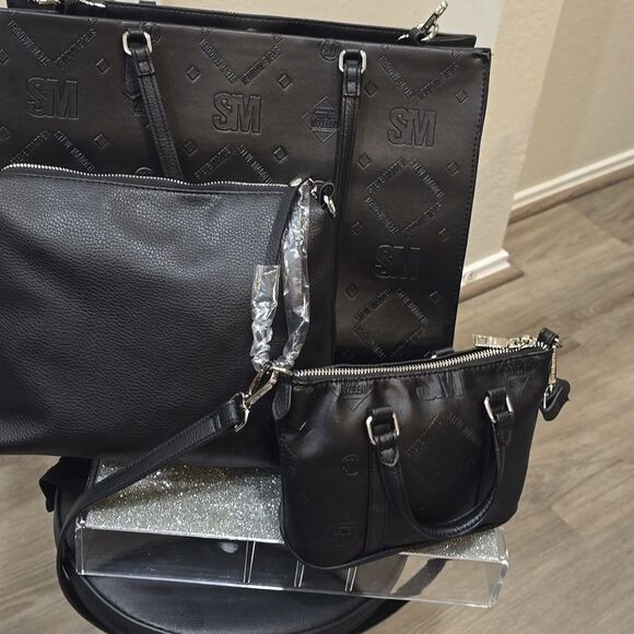 Steve Madden BLivia Logo Tote Bag Gift Set- Black - Picture 7 of 10